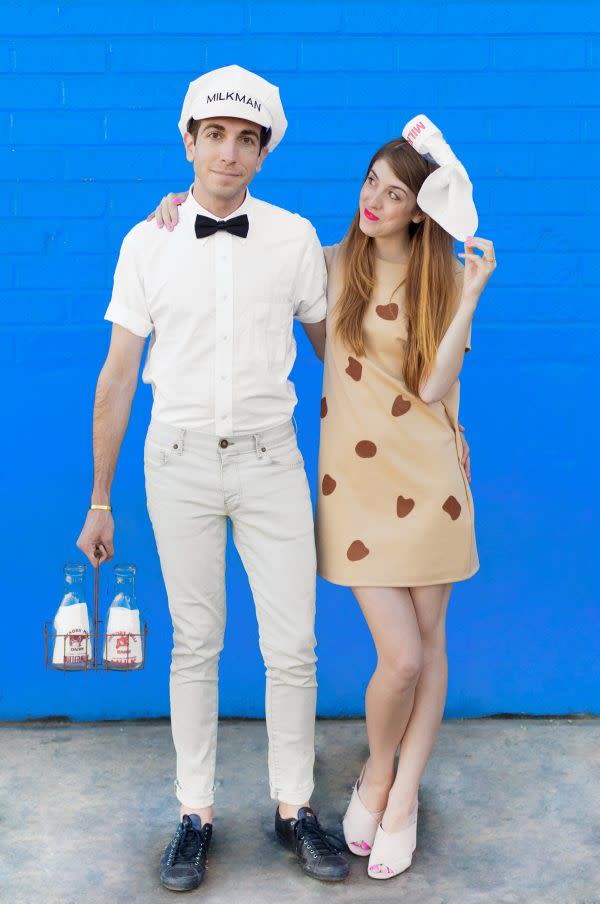 couples halloween costumes milkman and cookie