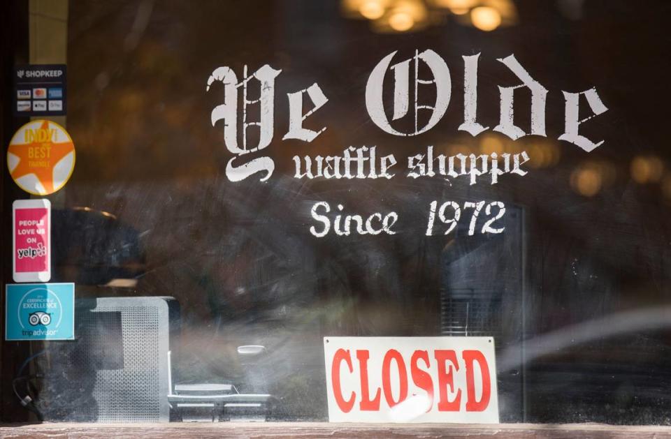 The Ye Olde Waffle Shoppe on Chapel Hill’s Franklin Street closed in late 2020. Julia Wall/jwall@newsobserver.com