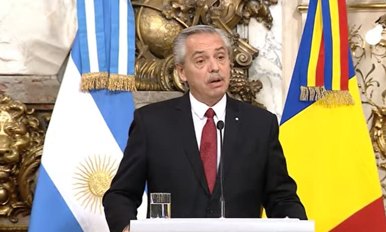 El presidente Alberto Fernández se refirió a la crisis económica luego de una conferencia de prensa con su par de Rumania