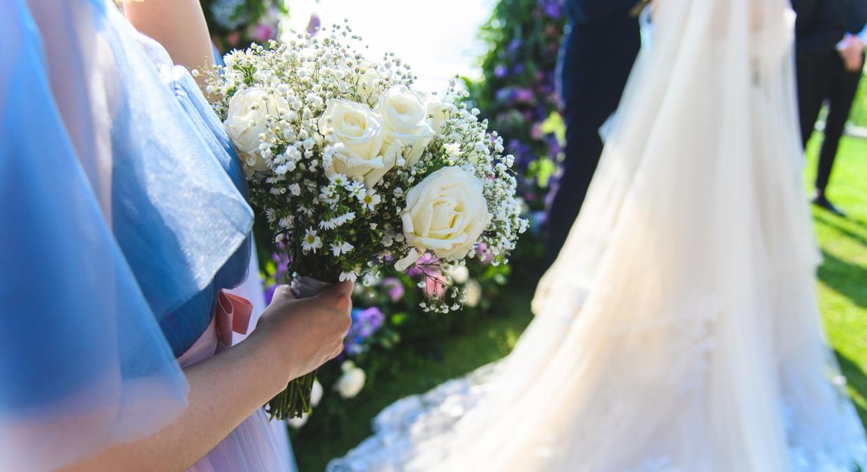 A maid of honour clashed with the bride over her decision to give gold fish as wedding favours [Image: Getty]