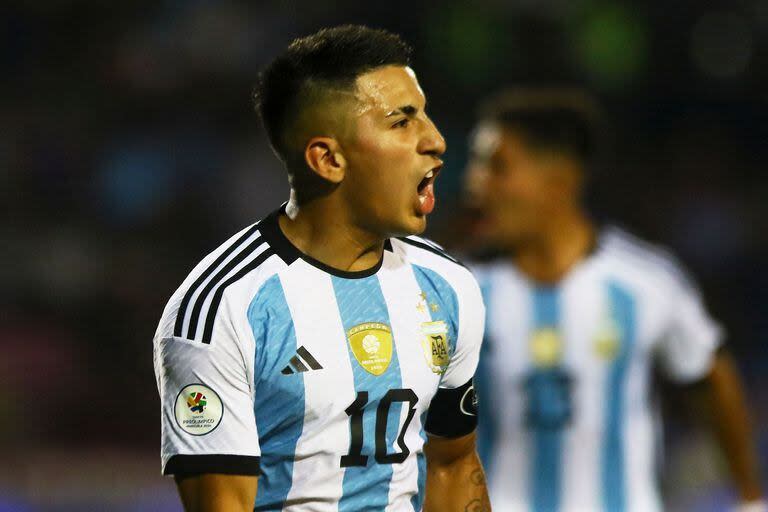 Thiago Almada es el capitán y una de las figuras de la selección argentina Sub 23 que sueña con llegar a los Juegos Olímpicos