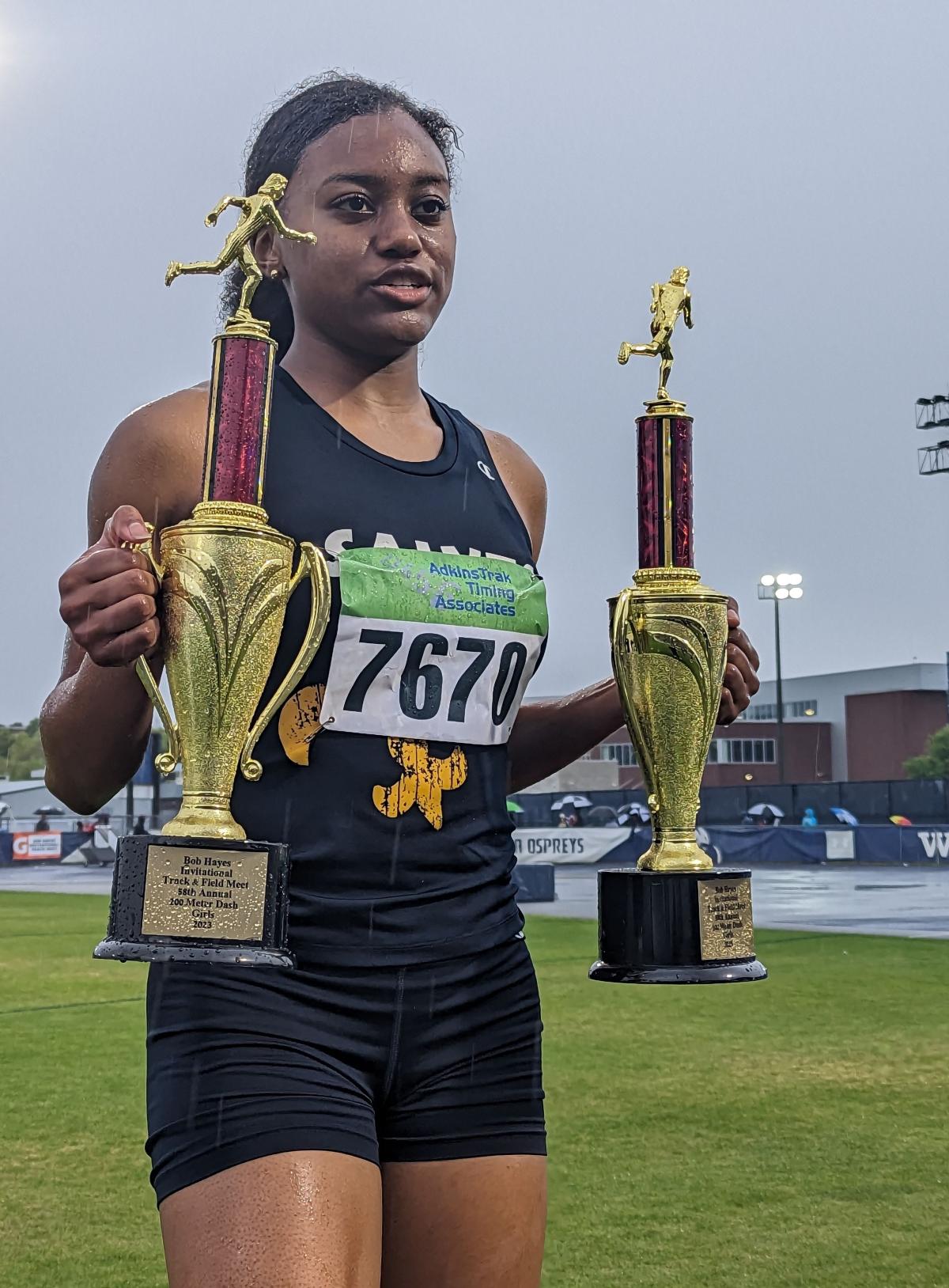 Sandalwood shines under stormy skies in UNF debut of Bob Hayes