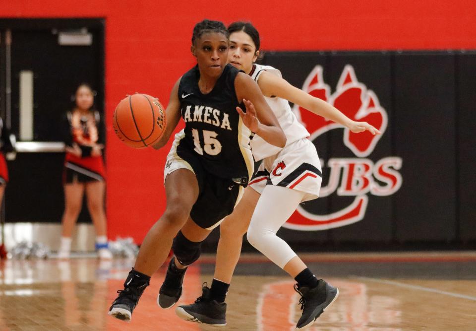 Lamesa's Fashaa Edwards (15) dribbles the ball against Brownfield in a District 3-3A basketball game, Friday, Jan. 6, 2023, at Brownfield High School in Brownfield.