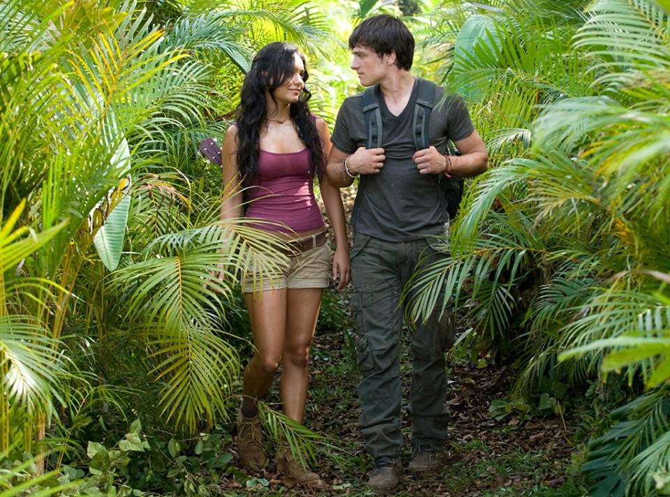 Vanessa Hudgens and Josh Hutcherson