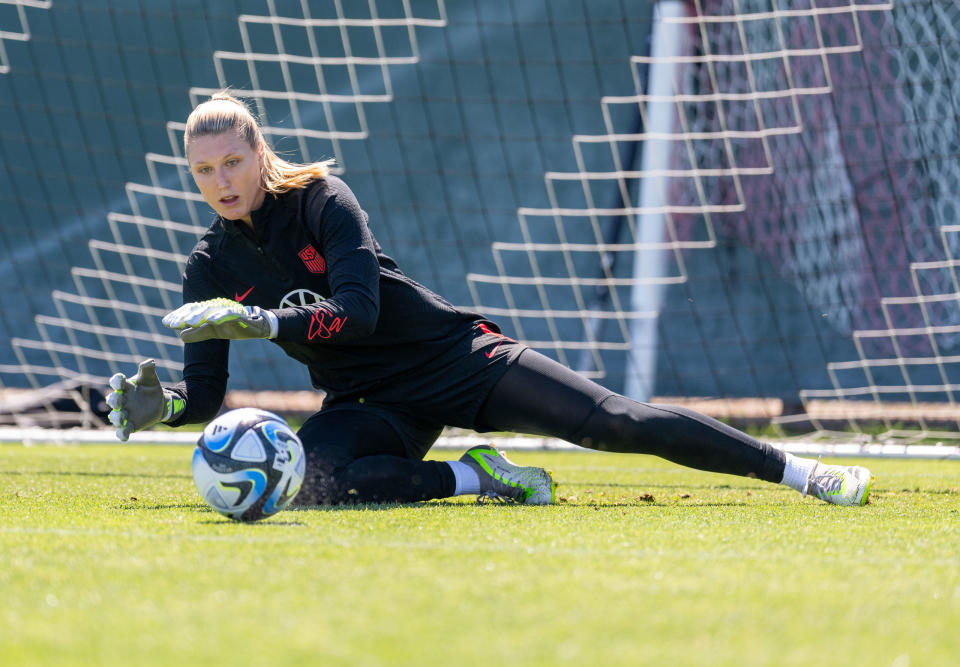 Casey Murphy makes a save during USWNT training at Cagan Stadium in Stanford, Calif., on July 7, 2023.<span class="copyright">Brad Smith—USSF/Getty Images</span>