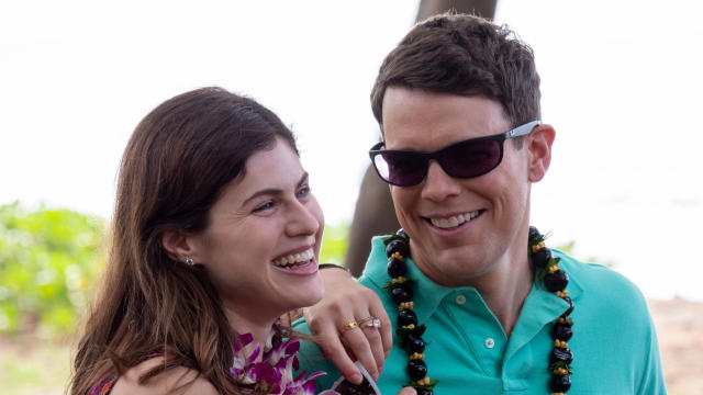 Alexandra Daddario and Jake Lacy in The White Lotus season one. 
