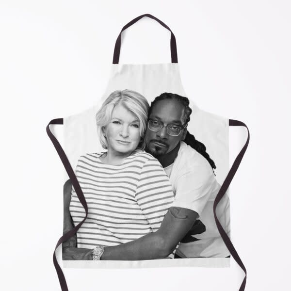 Let the doyenne of domesticity and the king of chronic oversee your next BBQ. (Photo: Redbubble)