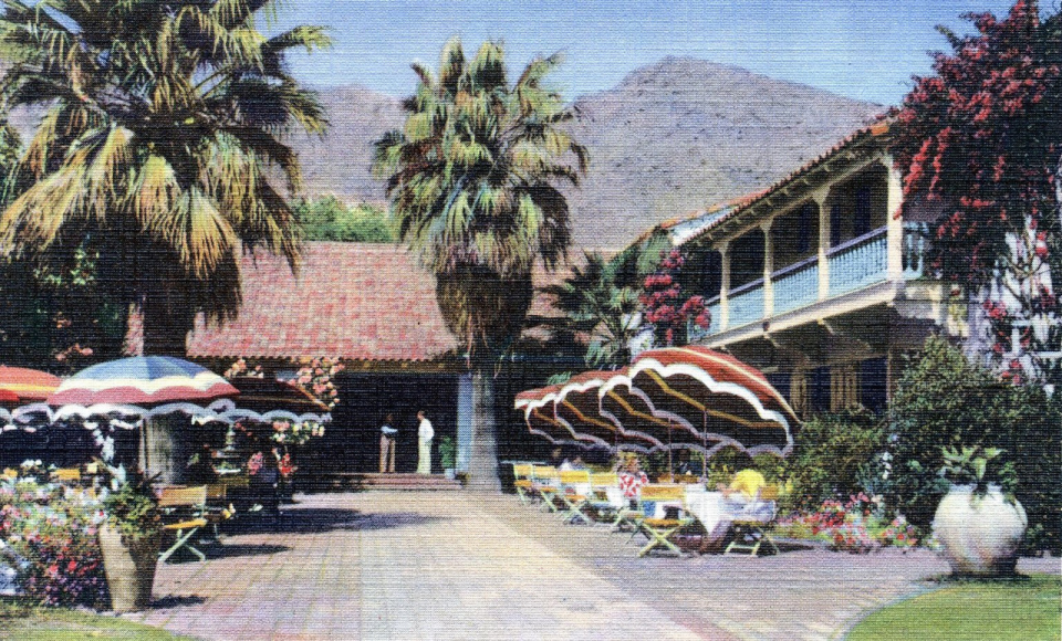 The gracious patio of The Desert Inn in Palm Springs.