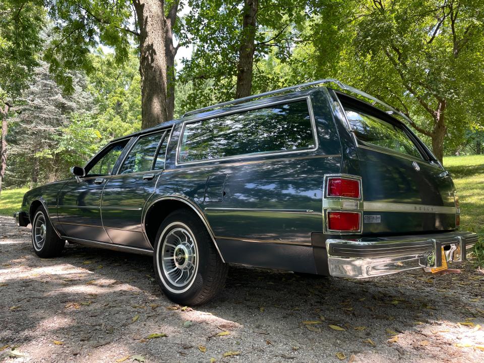 Rich Steininger's 1985 Buick LeSabre Estate Wagon, from the back