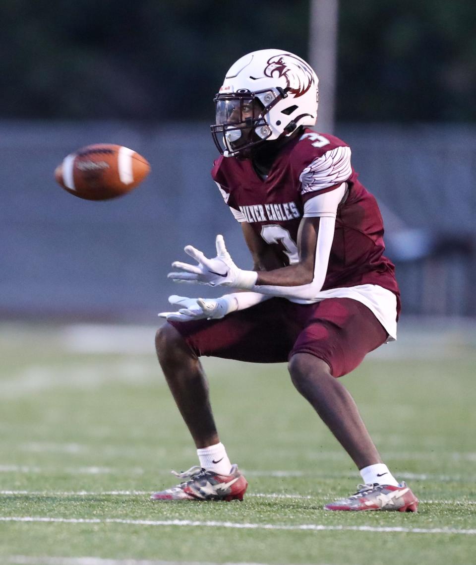 Hodgson receiver Marlon Sparks catches a short pass during the first quarter of Caravel’s 28-13 win over the Silver Eagles on Sept. 7, 2023 at Bob Peoples Stadium.