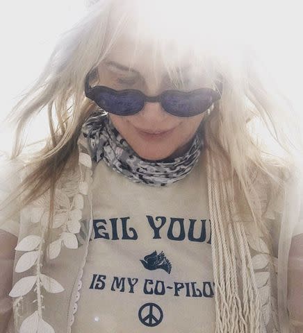 <p>Daryl Hannah/Instagram</p> Daryl Hannah