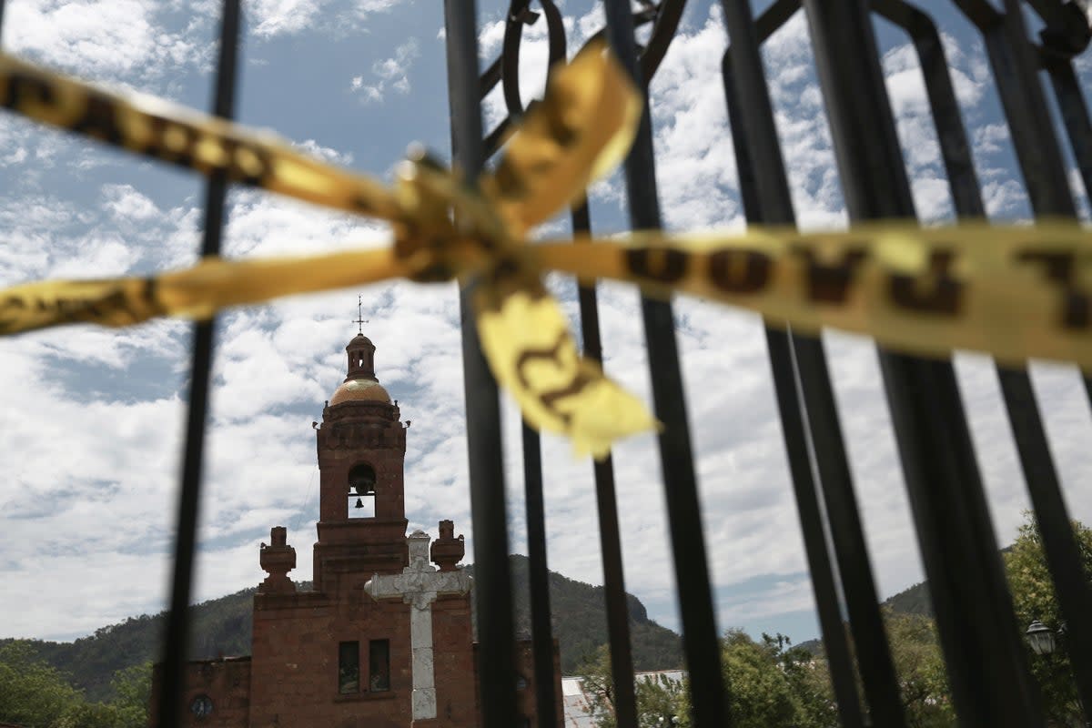 MÉXICO-JESUITAS (AP)