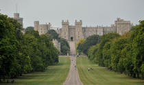 <p>The Queen moved here first with her sister, Margaret, during WWII for safety reasons. Today, the Queen frequents this location on weekends, and it serves as a country home of sorts. As with Buckingham Palace, Windsor is home to Queen Elizabeth as long as she is ruling monarch. It spans 13 acres and boasts 1,000 rooms, making it the largest occupied castle in the world. </p><p><a rel="nofollow noopener" href="https://www.tripadvisor.com/Attraction_Review-g186419-d216438-Reviews-Windsor_Castle-Windsor_Windsor_and_Maidenhead_Berkshire_England.html" target="_blank" data-ylk="slk:More Info;elm:context_link;itc:0;sec:content-canvas" class="link ">More Info</a> <em>Windsor Castle, Windsor, England</em><br></p>