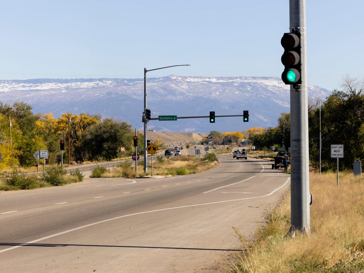 A photo of an empty highway