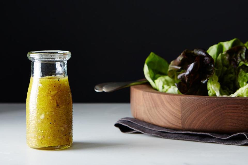 How to Make a Vinaigrette