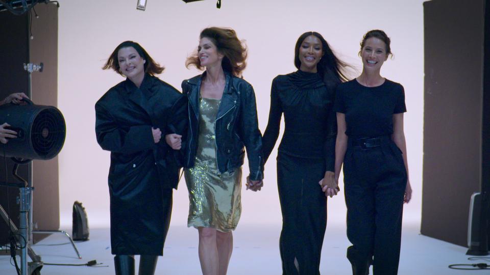 Linda Evangelista, Cindy Crawford, Naomi Campbell and Christy Turlington are subjects of Apple TV+'s "The Super Models" docuseries.