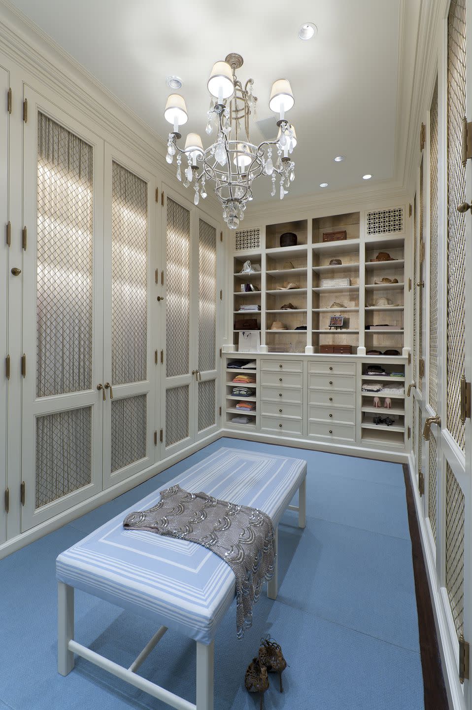 A Miami dressing room in powder blue