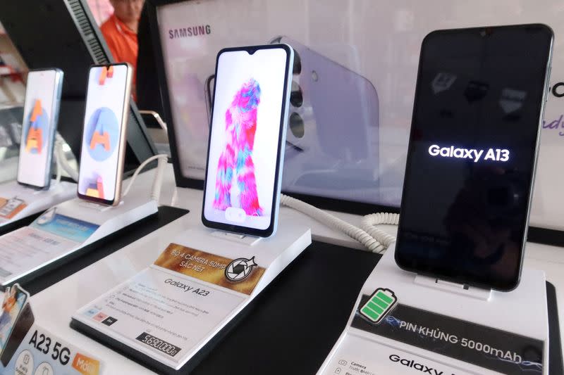 FILE PHOTO: Samsung smartphones in a shop in Hanoi