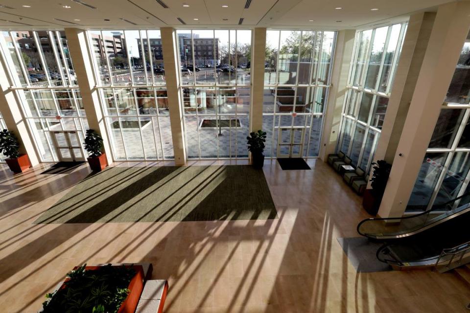 The new tower at Lexington Medical Center will open in late March. The tower features new patient rooms, operating rooms and maternity area. Light pours into the new lobby. 3/18/19