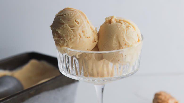 peanut butter ice cream coupe