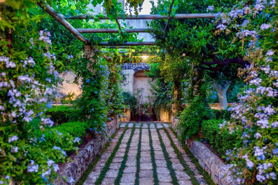 The garden at Castello di Ugento.