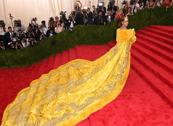 Rihanna attends the 2015 "China: Through The Looking Glass" Costume Institute Benefit Gala.