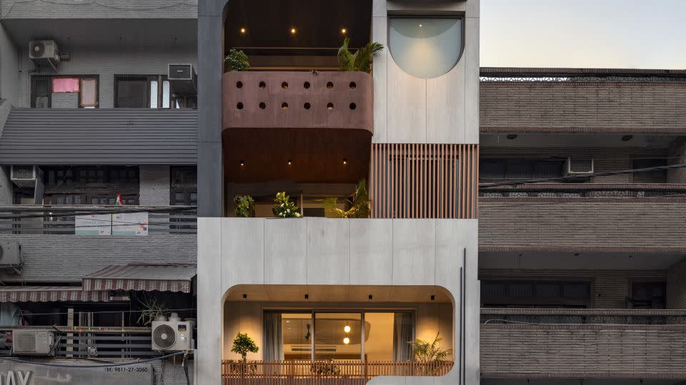 The aptly named Slender House, by Indian firm Spaces Architects@KA, was built on a plot in Delhi measuring just 6 meters (19.7 feet) wide. - 2024 World Architecture Festival