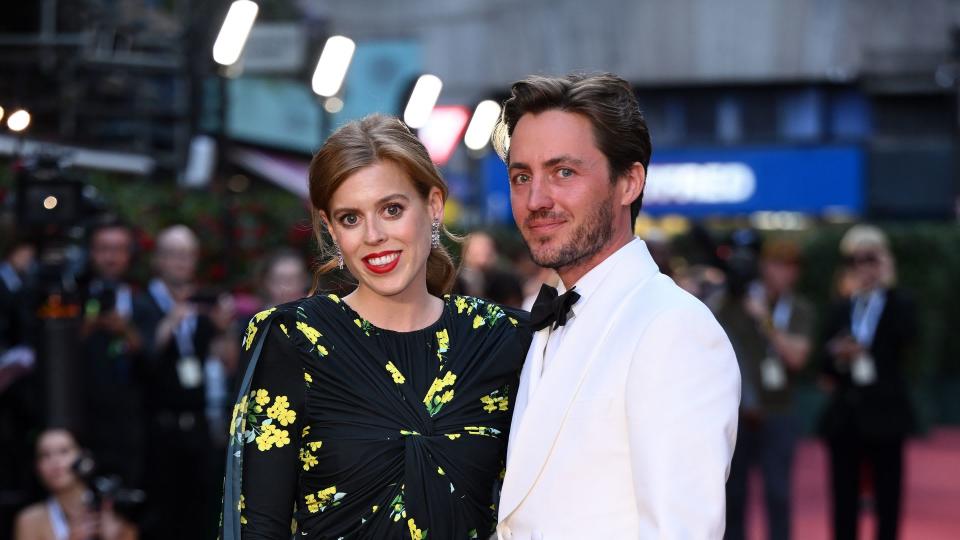 Princess Beatrice and Edoardo on red carpet 