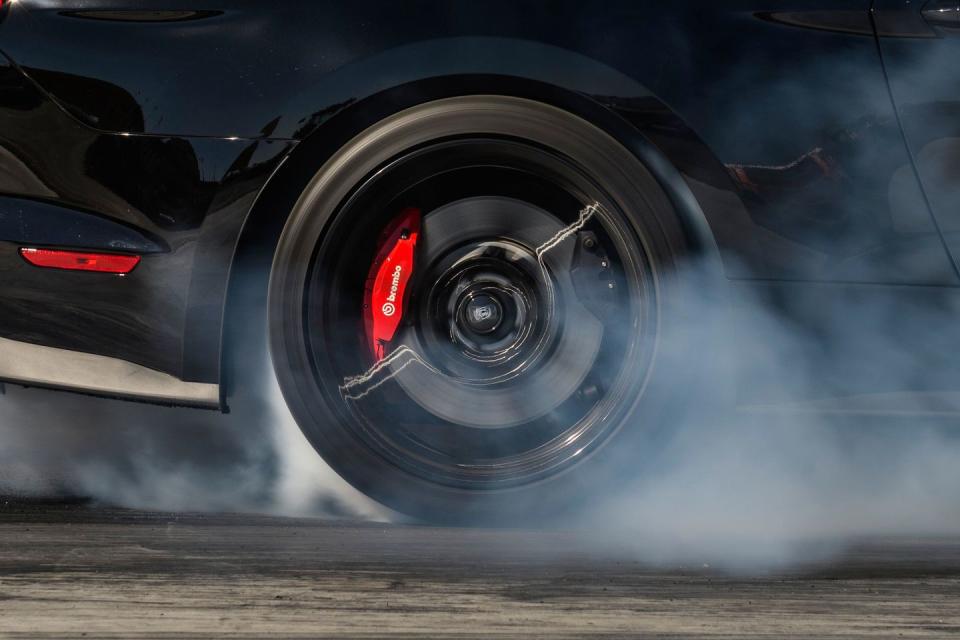 <p>The GT500 stops faithfully with Brembo six-piston brake calipers clamping 16.5-inch rotors in front and four-piston binders working on 14.6-inch discs out back.</p>