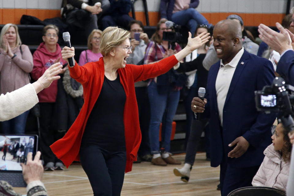 Democratic presidential candidate Sen. Elizabeth Warren, D-Mass., arrives for a town hall meeting Sunday, Jan. 26, 2020, in Davenport, Iowa. (AP Photo/Sue Ogrocki)