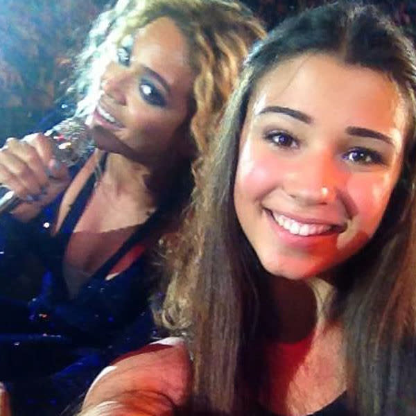 One lucky fan was so busy taking selfies at a Beyonce concert she failed to notice the Queen herself duck into the shot until afterwards. Priceless.