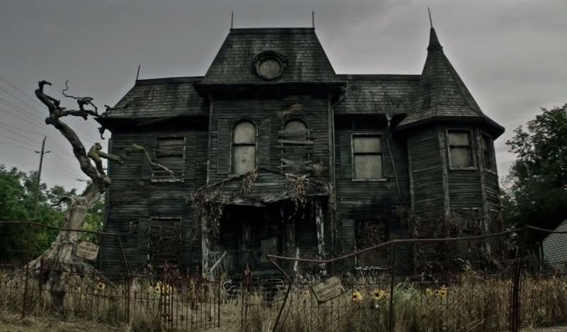 Das Neibolt House aus Es von außen. (Bild: Warner Bros./New Line)