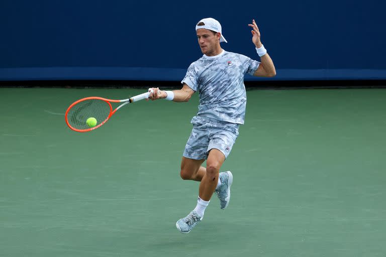 Schwartzman tropezó con Ruud en los octavos de final sobre el cemento de Ohio