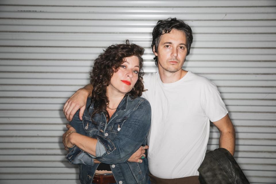 Michael Trent and Cary Ann Hearst of Shovels & Rope play at Thomasville Center for the Arts on Oct. 20, 2023.