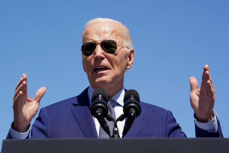 FILE PHOTO: U.S. President Joe Biden visits the Intel Ocotillo Campus, in Chandler