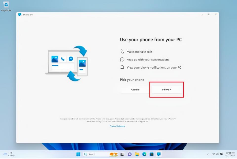 Screenshot of a Windows 11 desktop showing the Phone Link app with the 