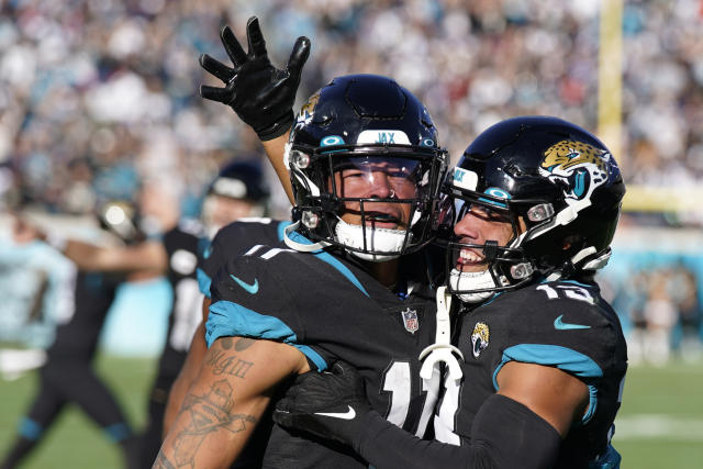 Marvin Jones provides surehanded 'security blanket' for Jags