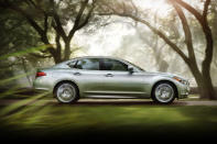 <b>Midsize premium car: <a href="http://autos.yahoo.com/infiniti/m/2013/56/" data-ylk="slk:Infiniti M;elm:context_link;itc:0;sec:content-canvas" class="link ">Infiniti M</a></b><br><br> Runners-up:<br> <a href="http://autos.yahoo.com/lincoln/mks/2013/fwd/" data-ylk="slk:Lincoln MKS;elm:context_link;itc:0;sec:content-canvas" class="link ">Lincoln MKS</a><br> <a href="http://autos.yahoo.com/mercedes-benz/e-class/2012/e350-sedan/" data-ylk="slk:Mercedes-Benz E-Class;elm:context_link;itc:0;sec:content-canvas" class="link ">Mercedes-Benz E-Class</a> (sedan/wagon)