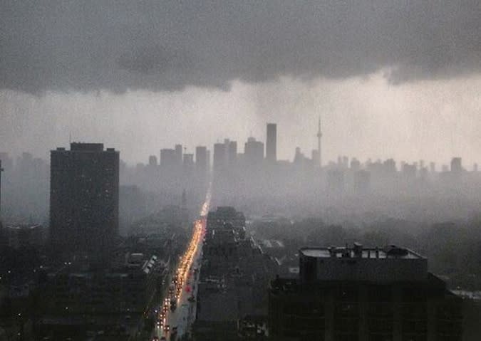 What The Insane Ice Storm Crippling Toronto Looks Like