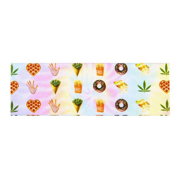 <p>Also in the range this ‘Hella munchies’ rolling paper. Copyright: [Kimoji] </p>