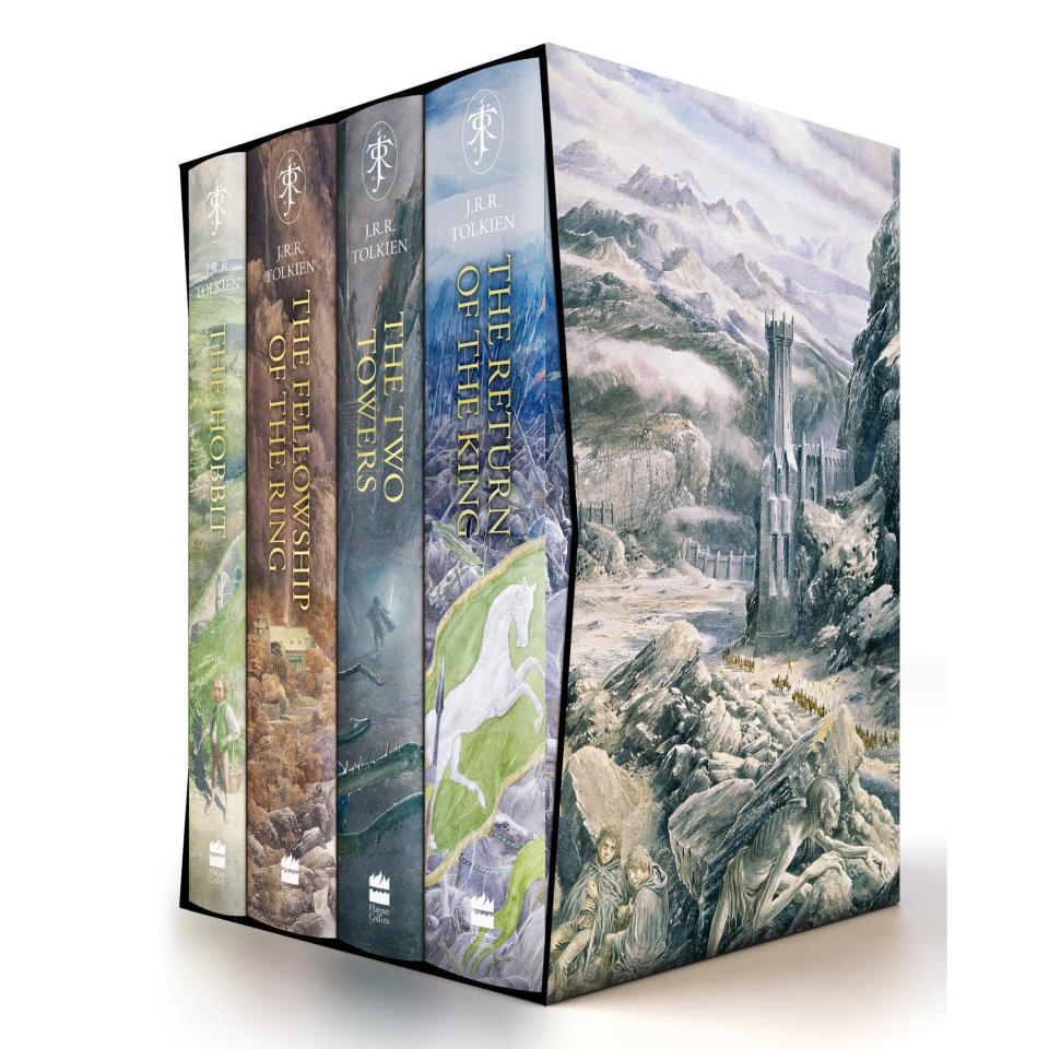 The Hobbit & The Lord of the Rings Boxed Set: Illustrated Edition