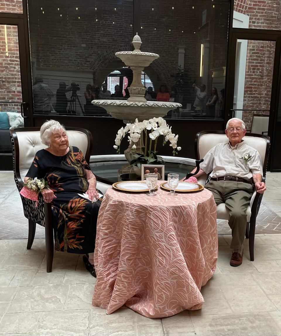 Zenobia “Zib” and David Booth, Knoxville High school sweethearts, at their 75th wedding anniversary celebration at Knoxville High Senior Living. June 12, 2022.