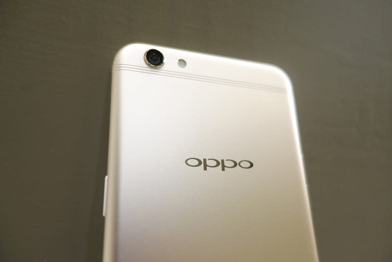 低光源拍照也清晰 OPPO R9s 開箱