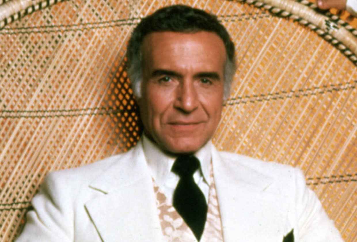 MR. ROARKE, FANTASY ISLAND