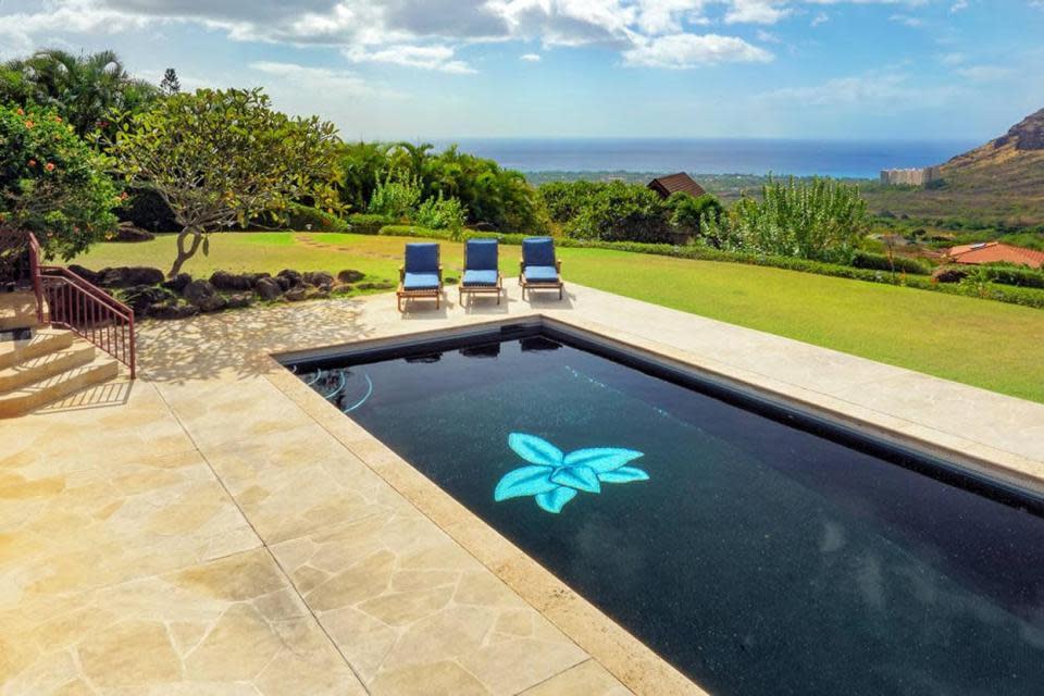 Nicole Scherzinger selling $1.8m Hawaiian estate