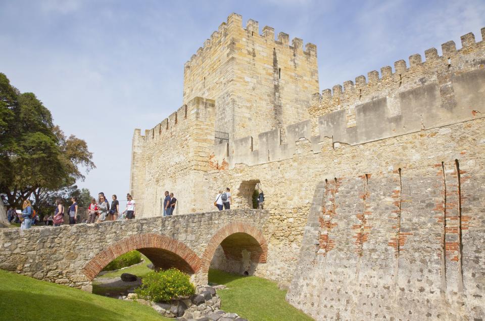 Castelo de Sao Jorge (Lisbon, Portugal)