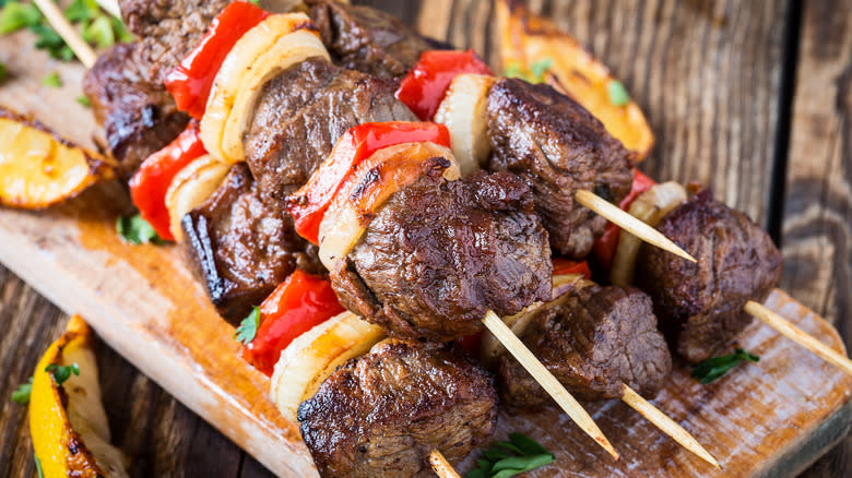 Steak and veggie kebabs