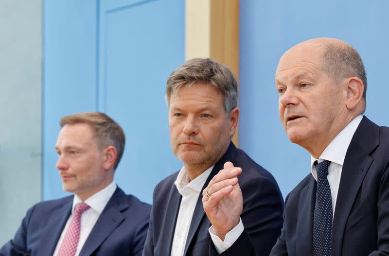 Germany’s governing coalition agrees on key 2025 budget details