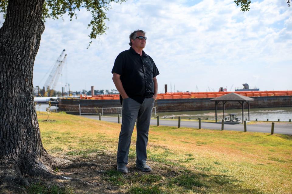 Tim Doty, a former TCEQ mobile air monitoring expert, at the industrial edge of River Terrace Park in Channelview, Texas.