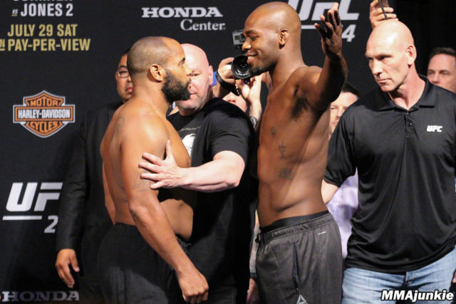 Jon Jones vs. Daniel Cormier: Breaking down the fight